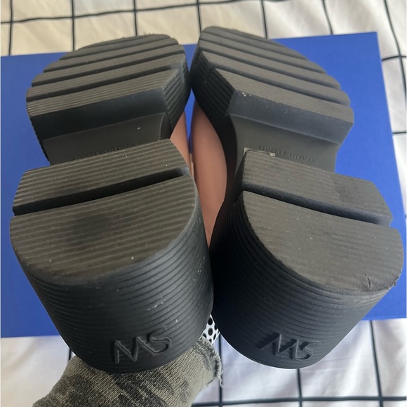 Stuart Weitzman Soho Mule - Picture 8 of 8